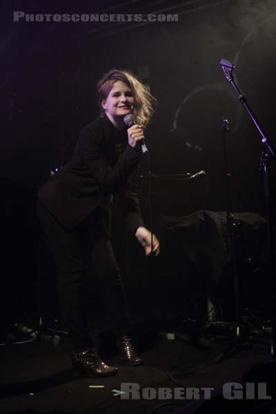 CHRISTINE AND THE QUEENS - 2012-03-22 - PARIS - Point Ephemere - 